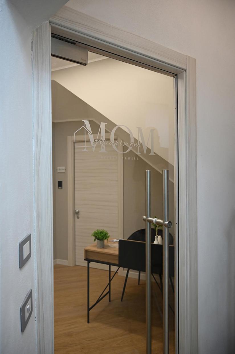 Mom Apartment Rooms&Suites Τίβολι Εξωτερικό φωτογραφία