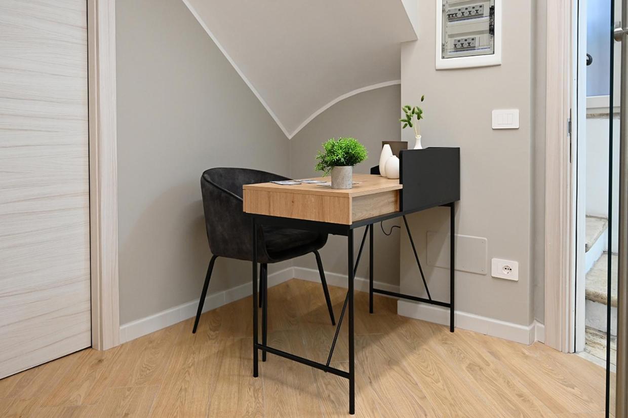 Mom Apartment Rooms&Suites Τίβολι Εξωτερικό φωτογραφία