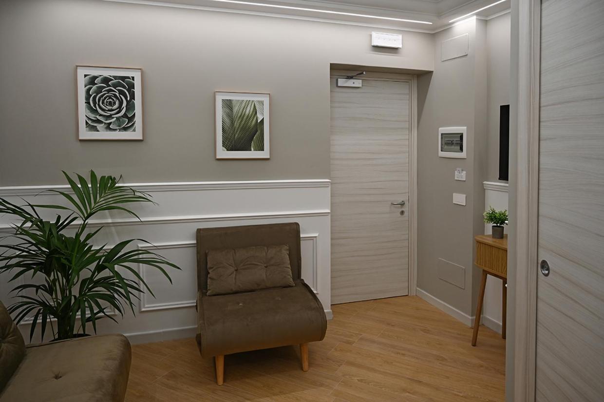 Mom Apartment Rooms&Suites Τίβολι Εξωτερικό φωτογραφία